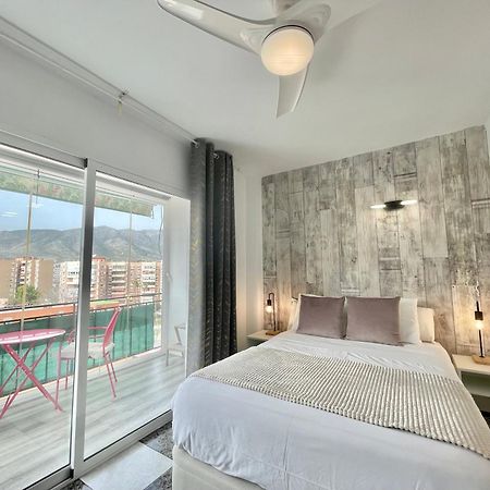 Lafrenchtouch - Coqueto Estudio Terraza Con Vistas Торремолінос Екстер'єр фото